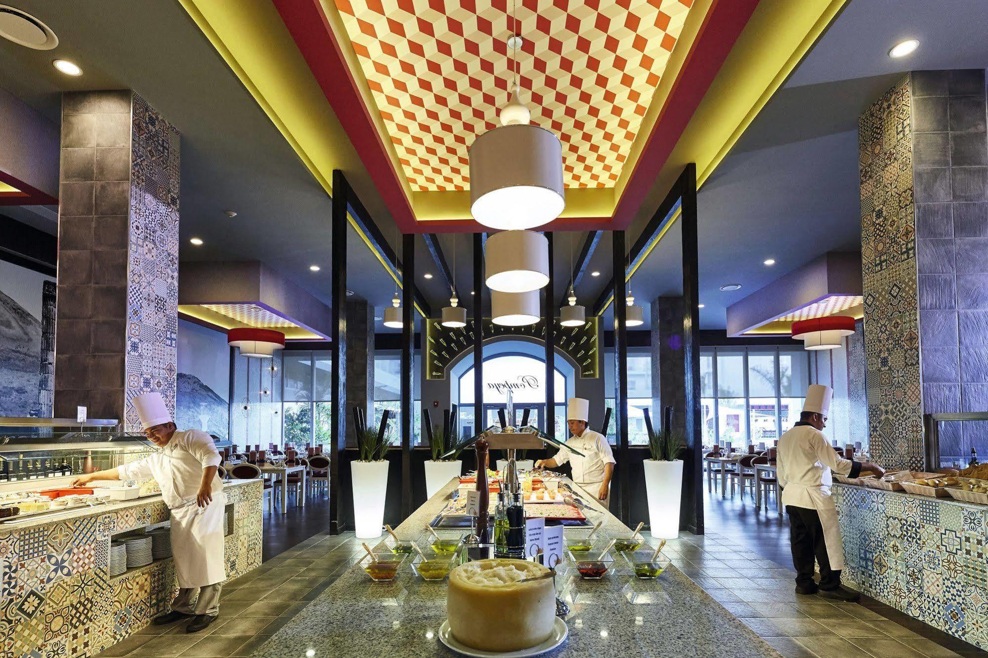 Riu Dunamar Chacmuchuch エクステリア 写真